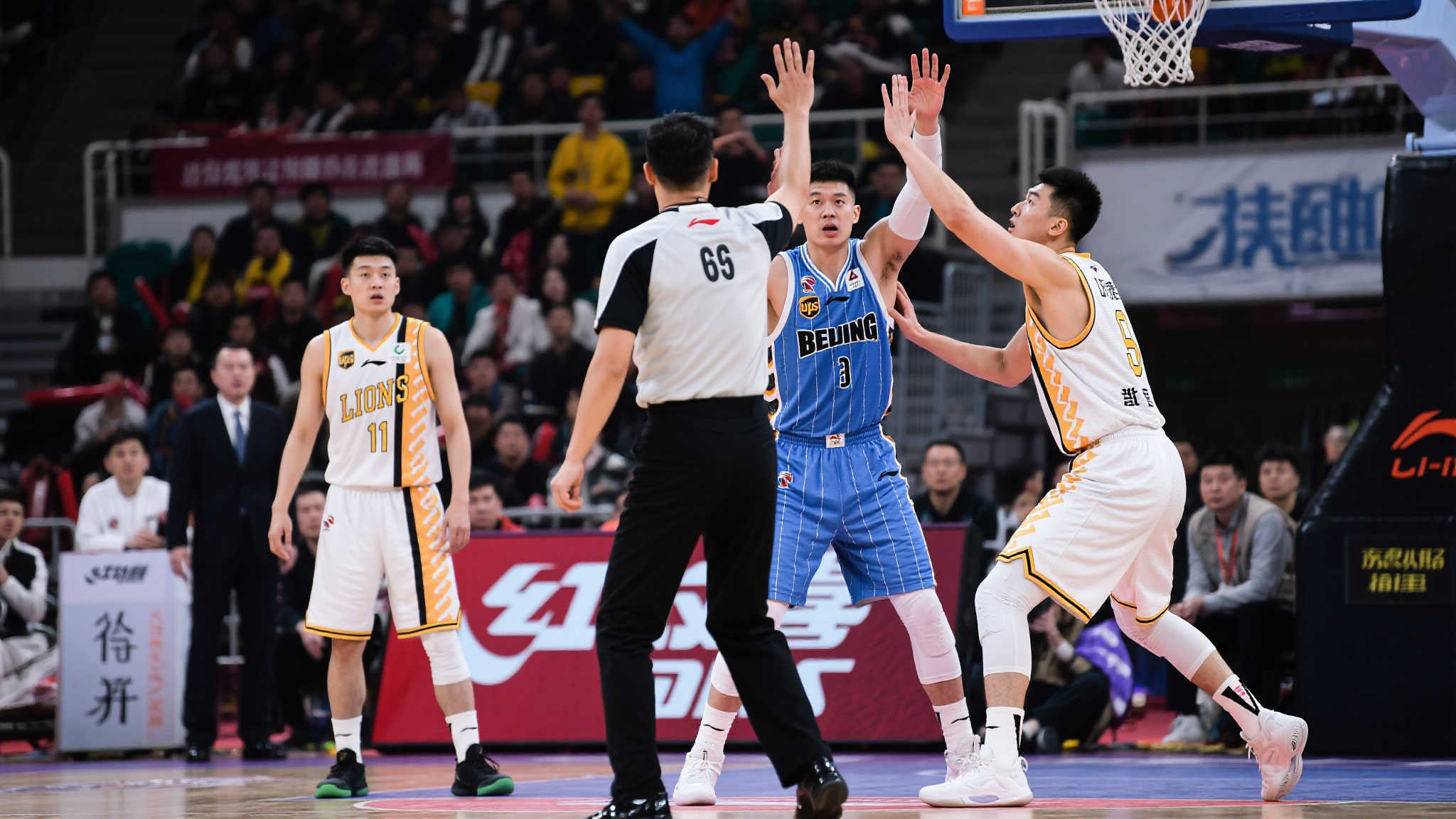 有时则跨越 有时则跨越